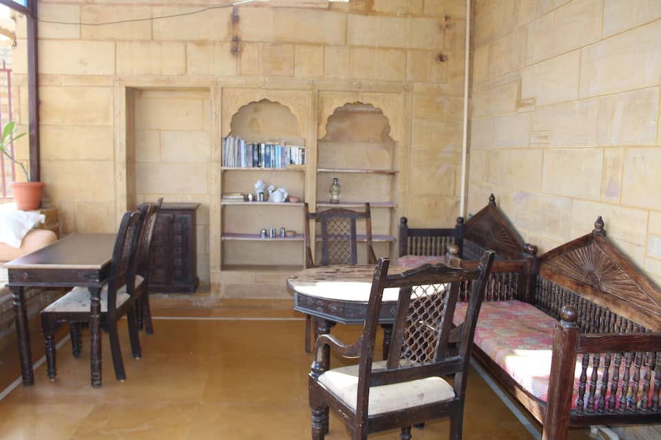 Siting Area